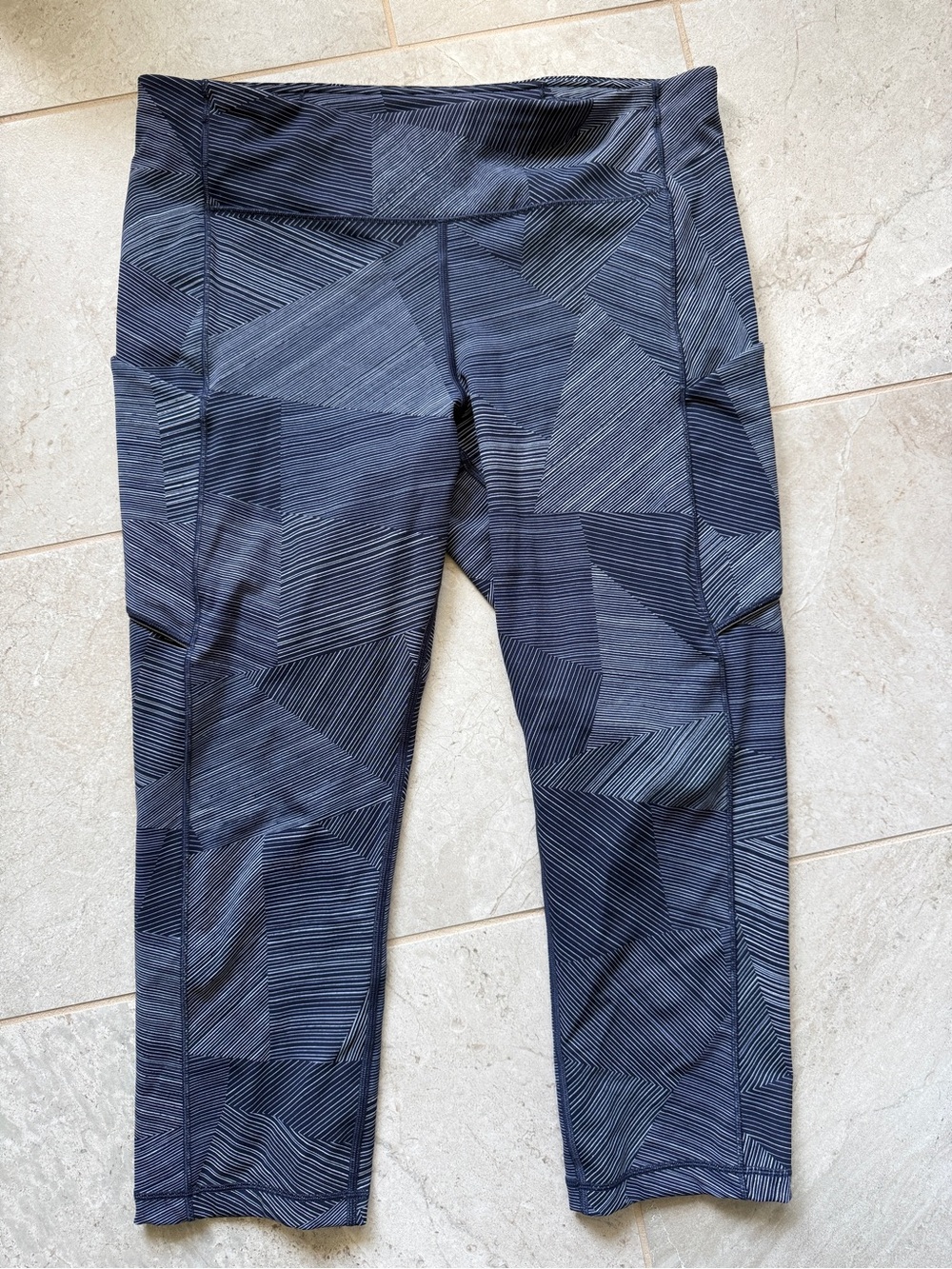 Lululemon Capri Leggings size 12